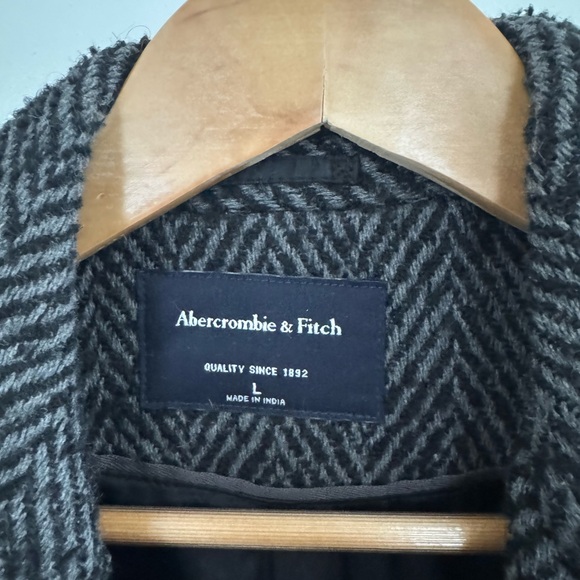 Abercrombie & Fitch Men's Black and Gray Wool Blend Top Coat - Picture 2 of 5